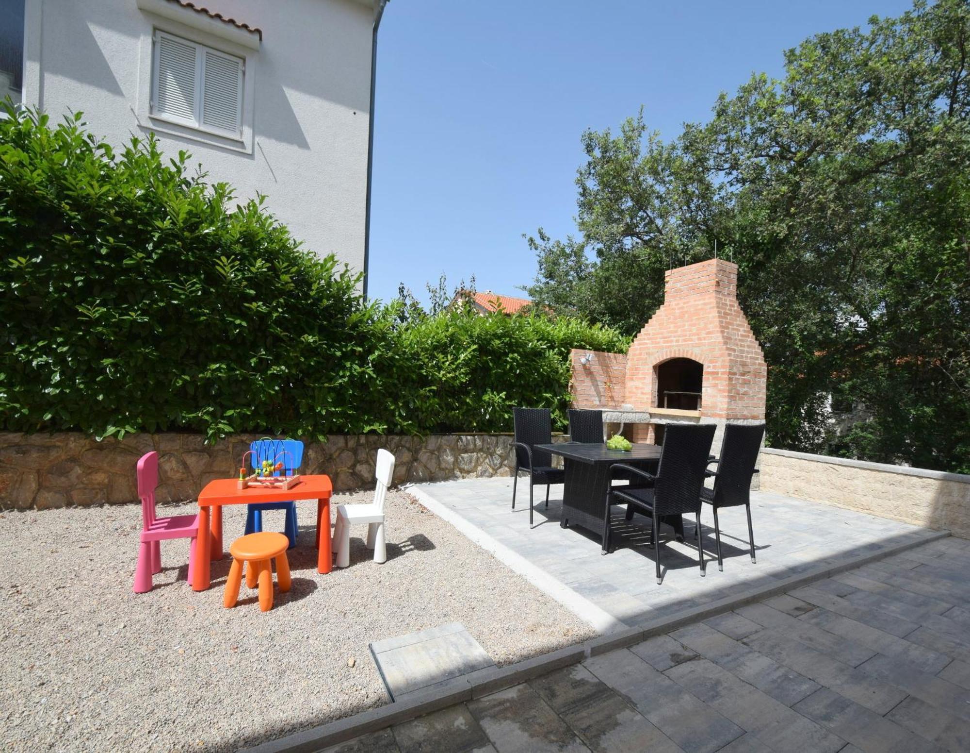 Apartments Medna Čižići Exteriör bild