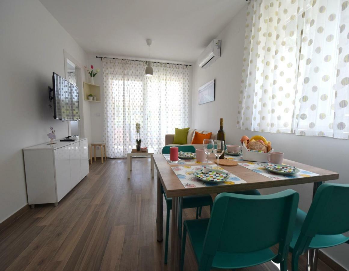 Apartments Medna Čižići Exteriör bild